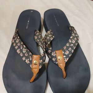 Tommy Hilfiger Navy Floral Thong Sandals with Tan Accents Cagey 2 Flip Flop